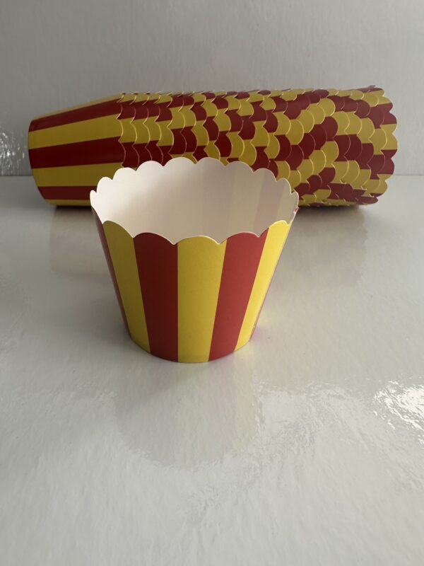 Muffin Kağıt Kek Kalıbı Galatasaray 25'li